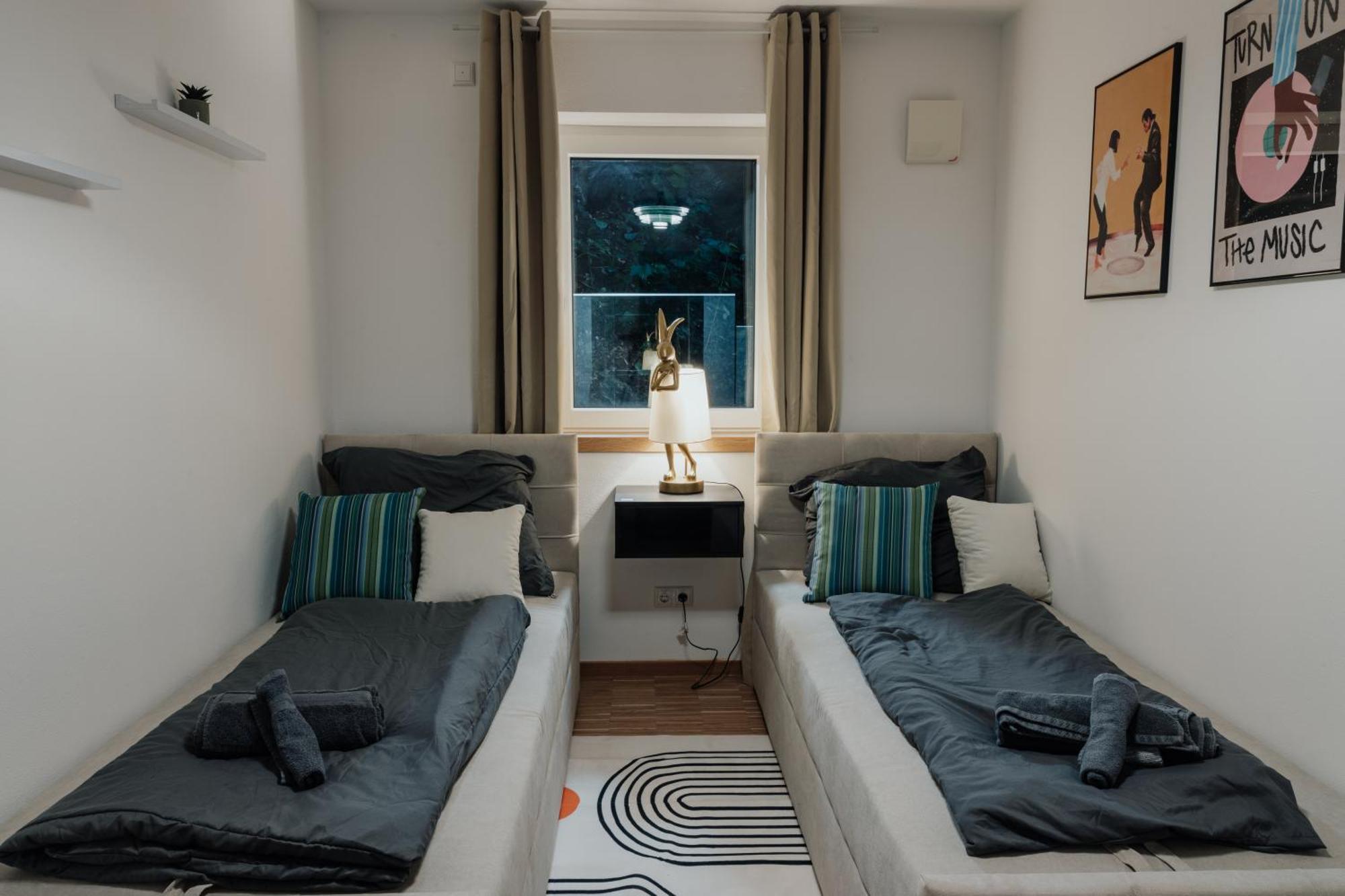 Passaus Motto Appartements! Solo - Paerchen - Familien - Gruppen Room photo